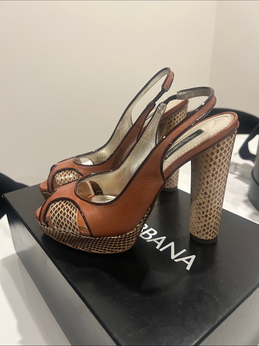 Dolce & Gabbana Platform slingback heels Brown & Tan Snake Print US 8